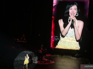 Suara penonton konser Tiffany Young Bikin sang idola terharu!