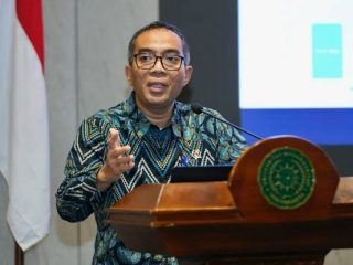 Mendiktisaintek sebut pendidikan jadi jalan keluar dari kemiskinan