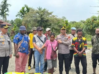 Demerina, korban penculikan KKB akhirnya kembali ke rumah