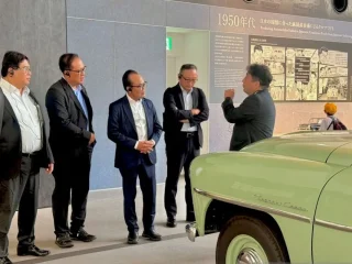 Pemerintah Indonesia mengkaji strategi Toyota demi memperkuat industri otomotif nasional