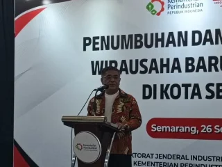 Desain batik harusnya berinovasi disesuaikan selera anak muda