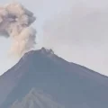 Lava pijar Gunung Karangetang